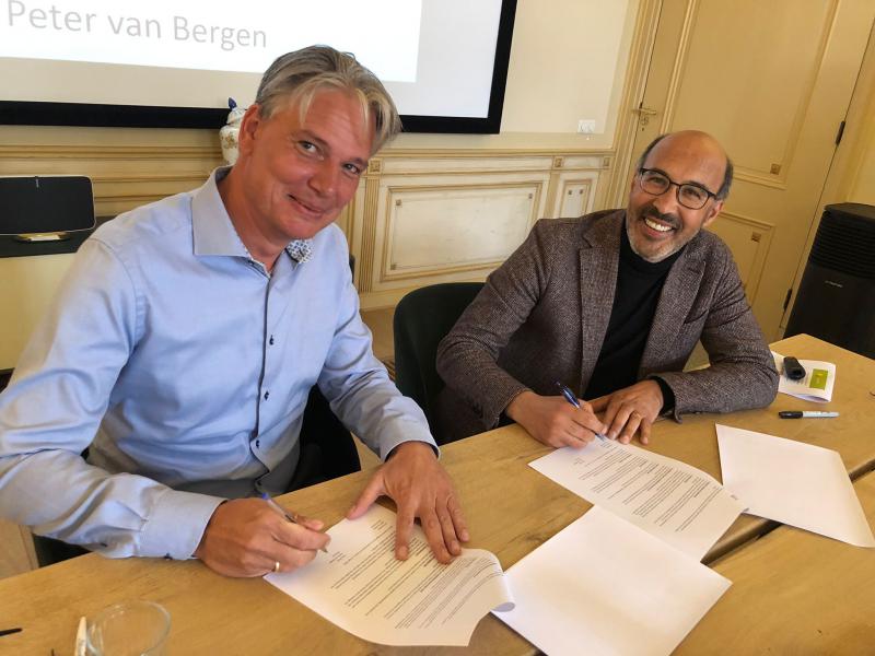 Peter van Bergen (Over Rood) en Sadik Harchaoui (SchuldenlabNL)